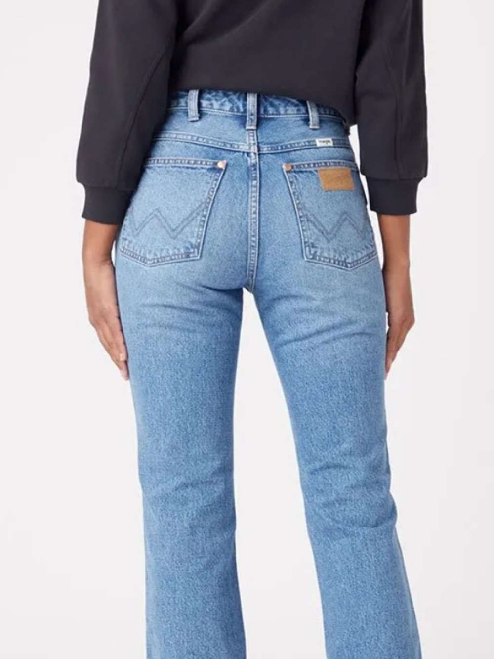 Wrangler Denim Westward Crop Medium Blue Bootcut Western Jeans Size 28 FLAW